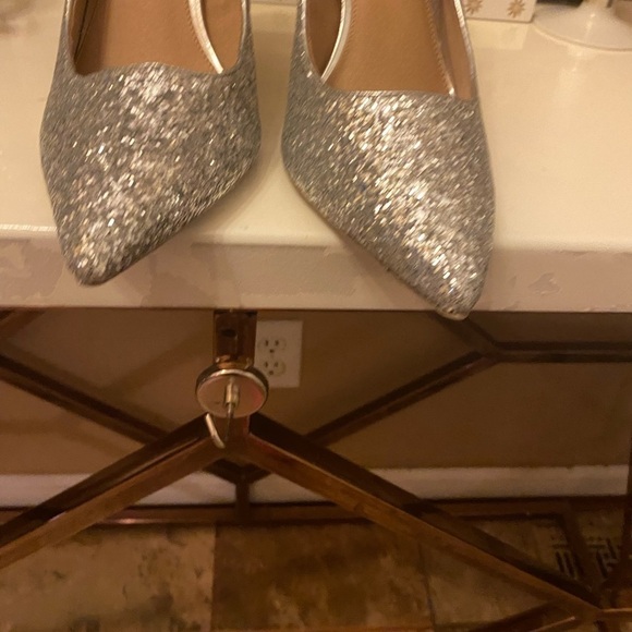 Christian SIRIANO SILVER GLITTER HEEKS SIZE 10 - Picture 2 of 8